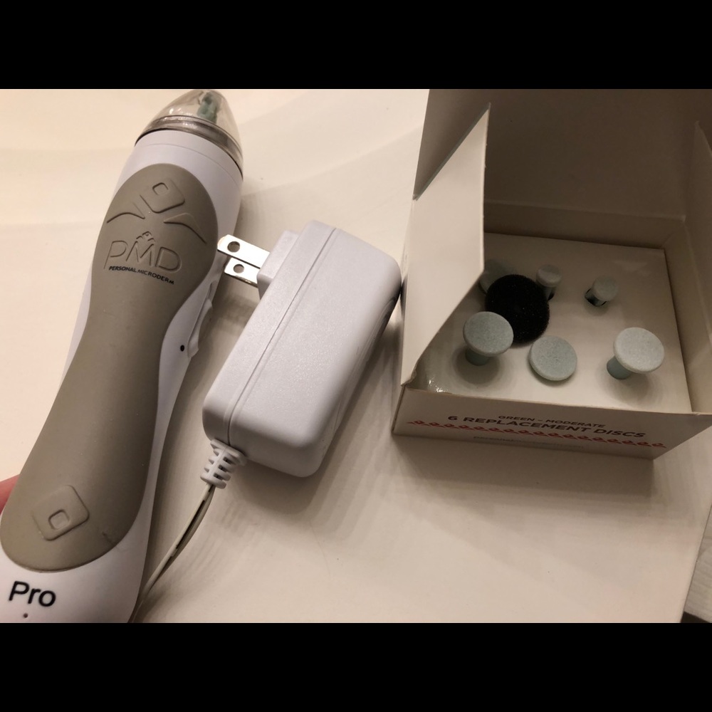 PMD Pro with 6 Replacement Heads